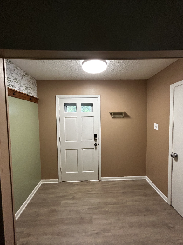 1829 Woodlawn St - Photo 2 of 17