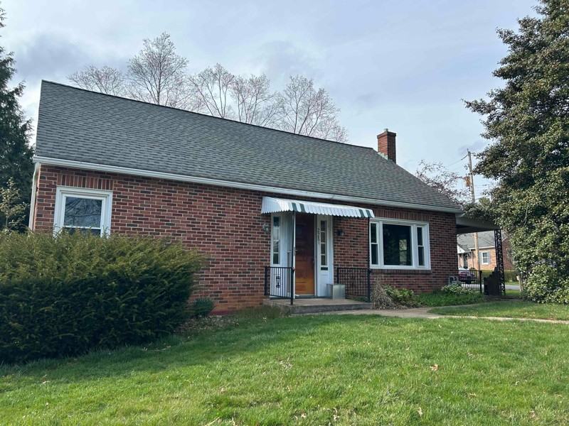 228 Park Ave - Photo 2 of 17