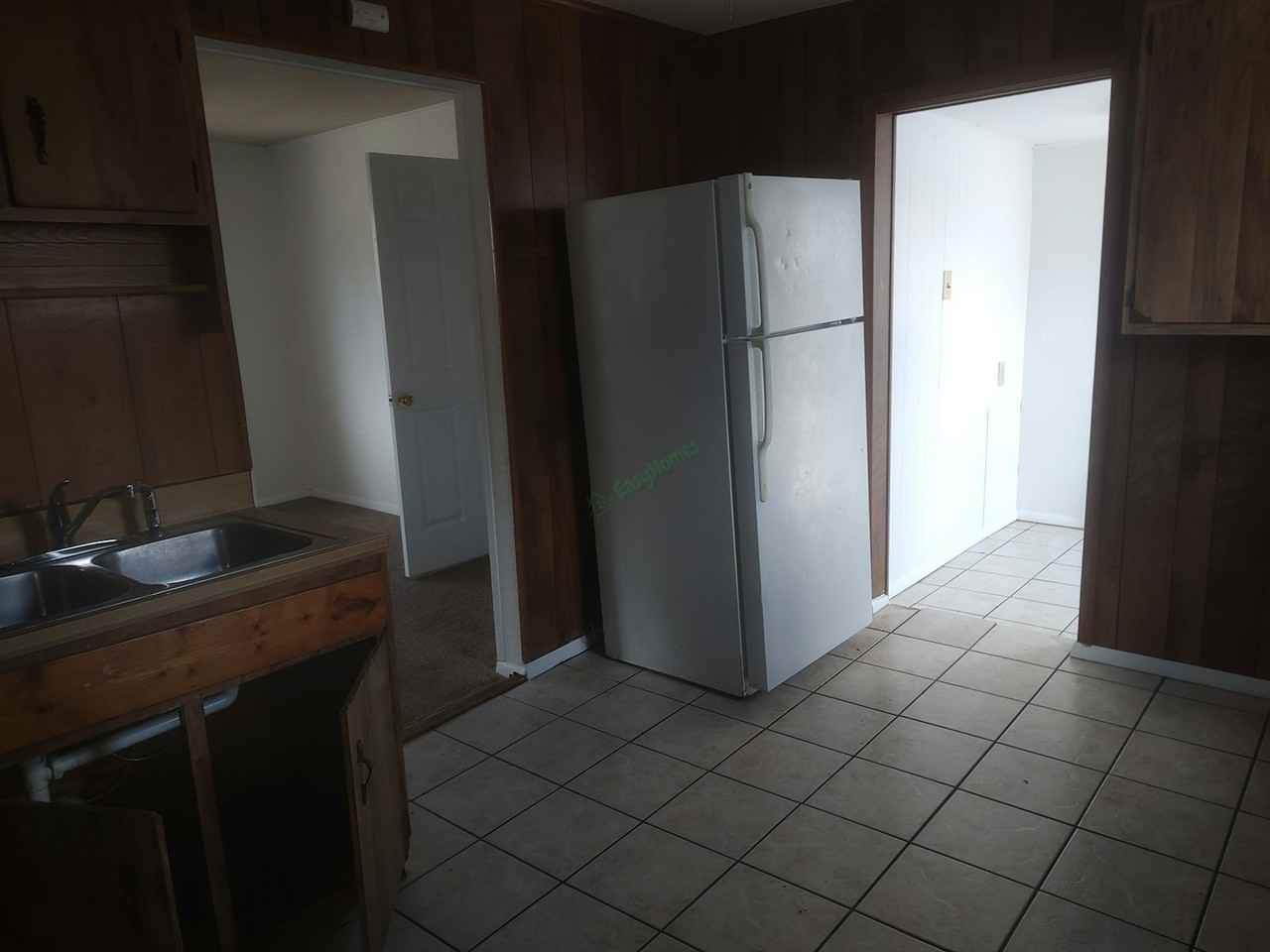 204 E Dayton St - Photo 2 of 19