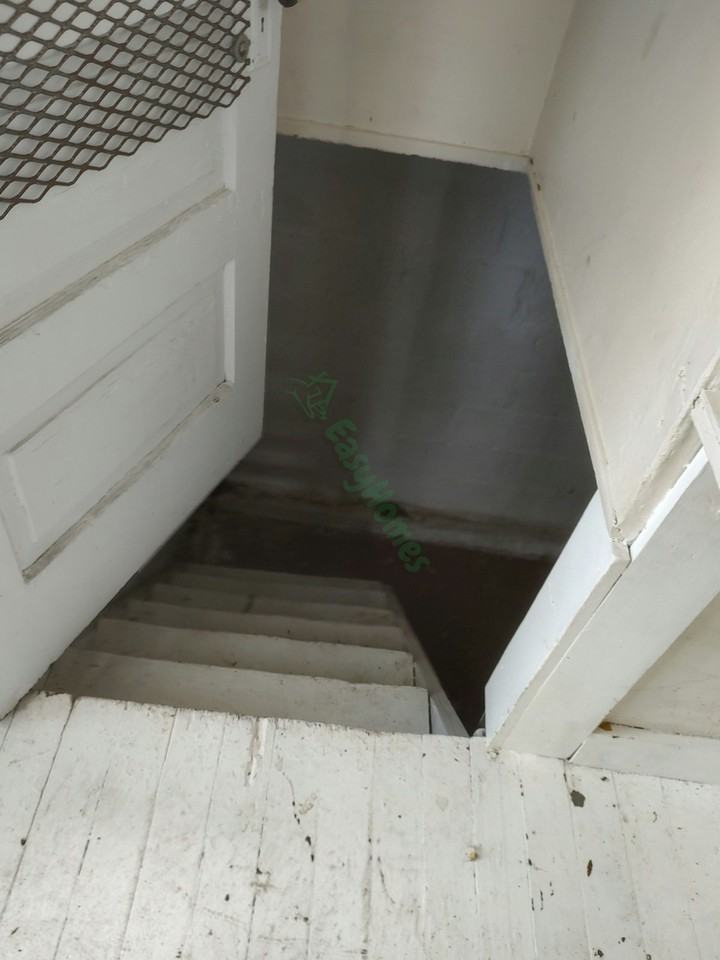 1054 E Clay St - Photo 3 of 14