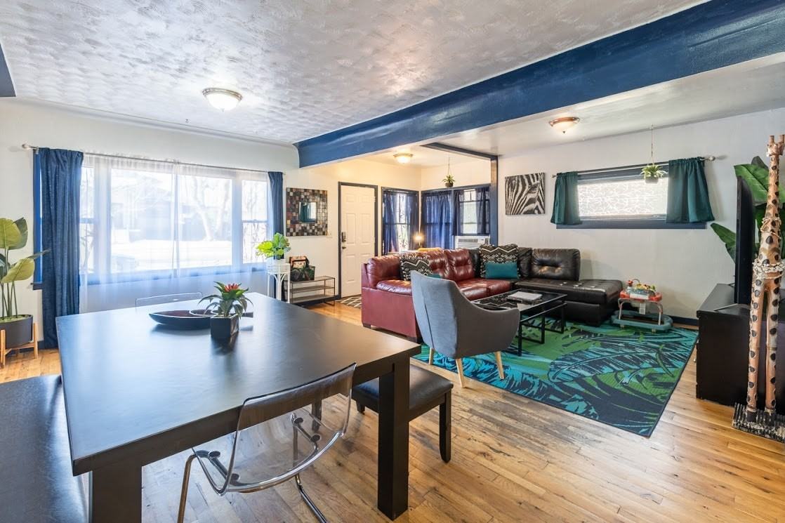 326 Wood Street - Photo 4 of 13