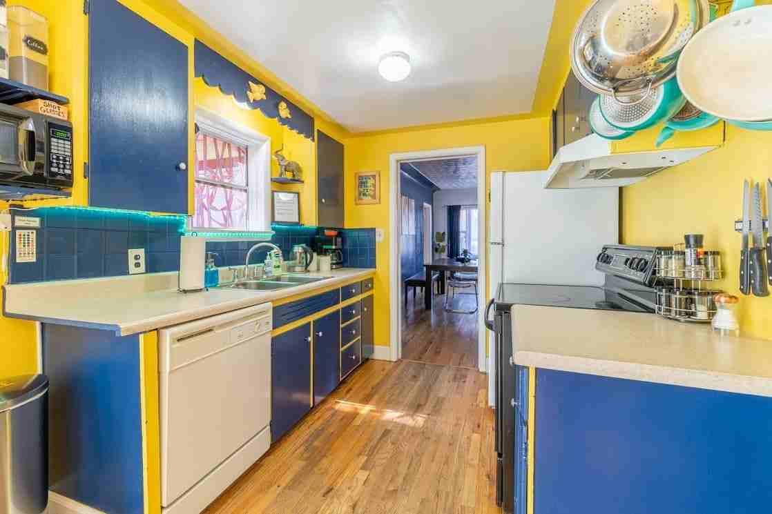 326 Wood Street - Photo 7 of 13