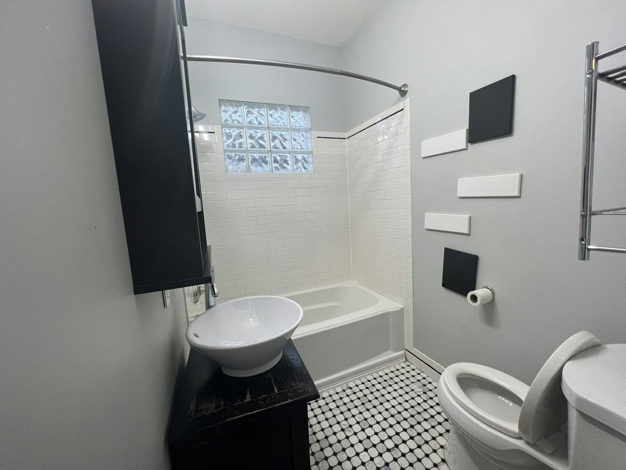 1846 Tyler Parkway, Unit 2 - Photo 6 of 17