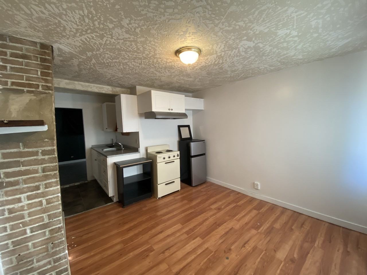 934 Townsite Rd - Photo 3 of 15
