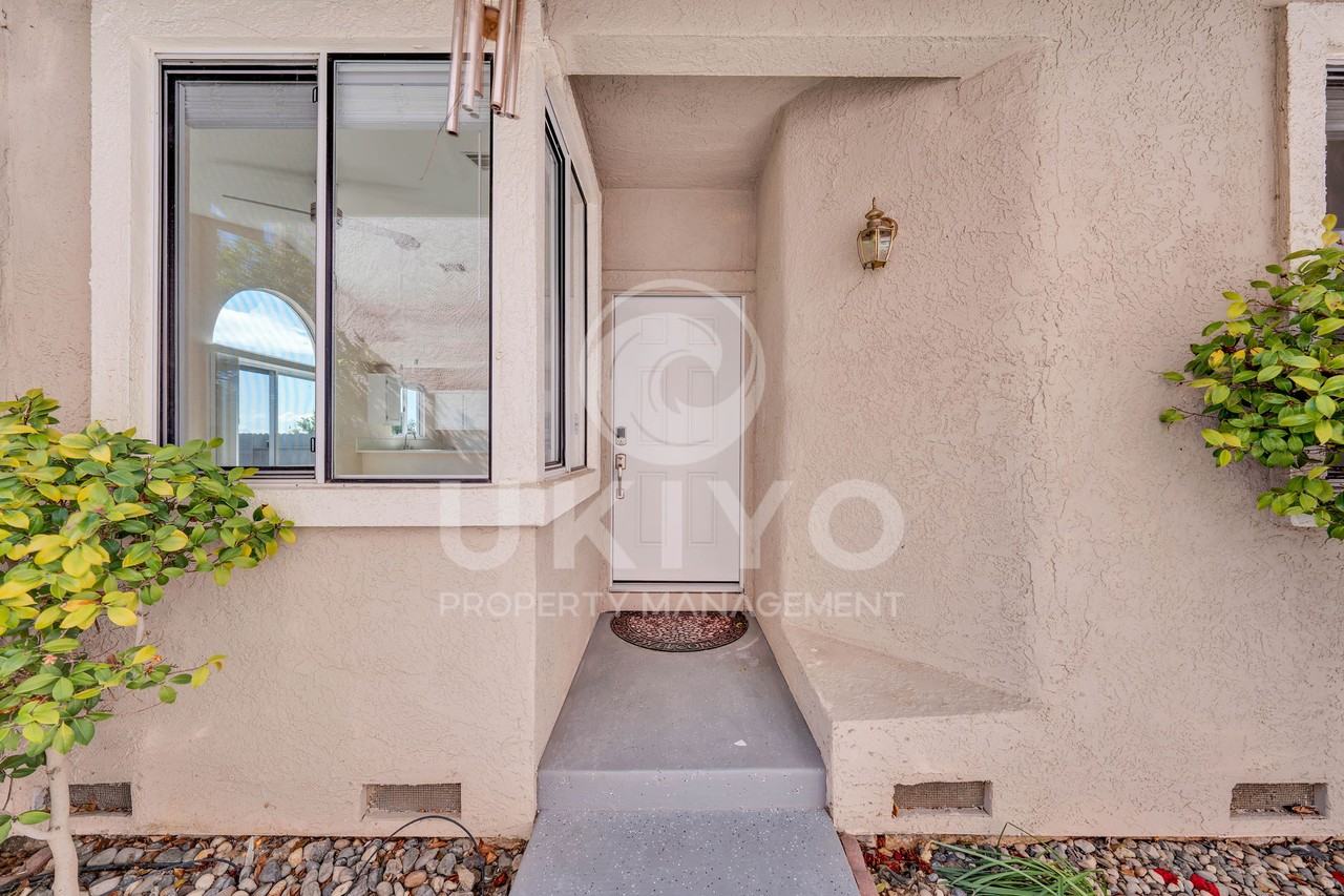 265 Potrero St #1 - Photo 2 of 48