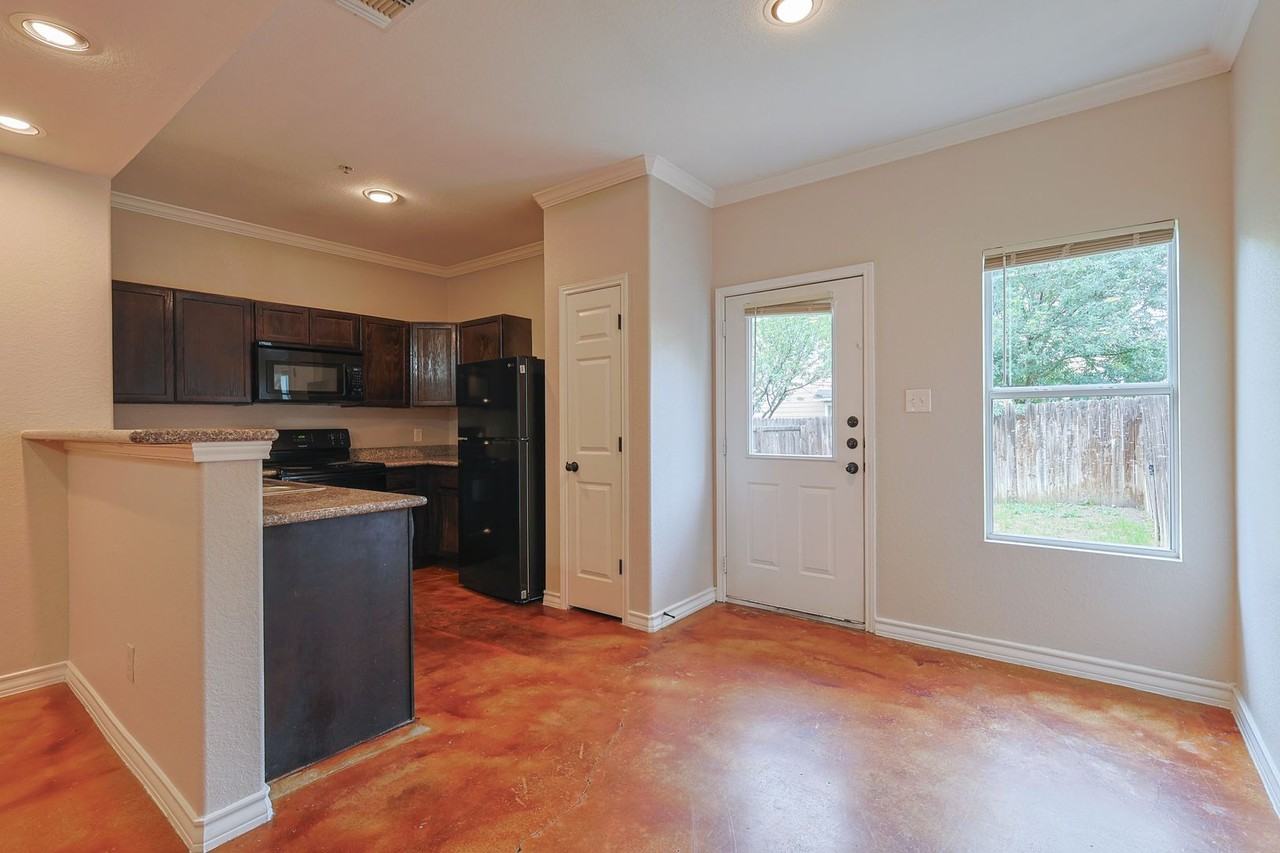 5015 Stowers Blvd - Photo 6 of 23