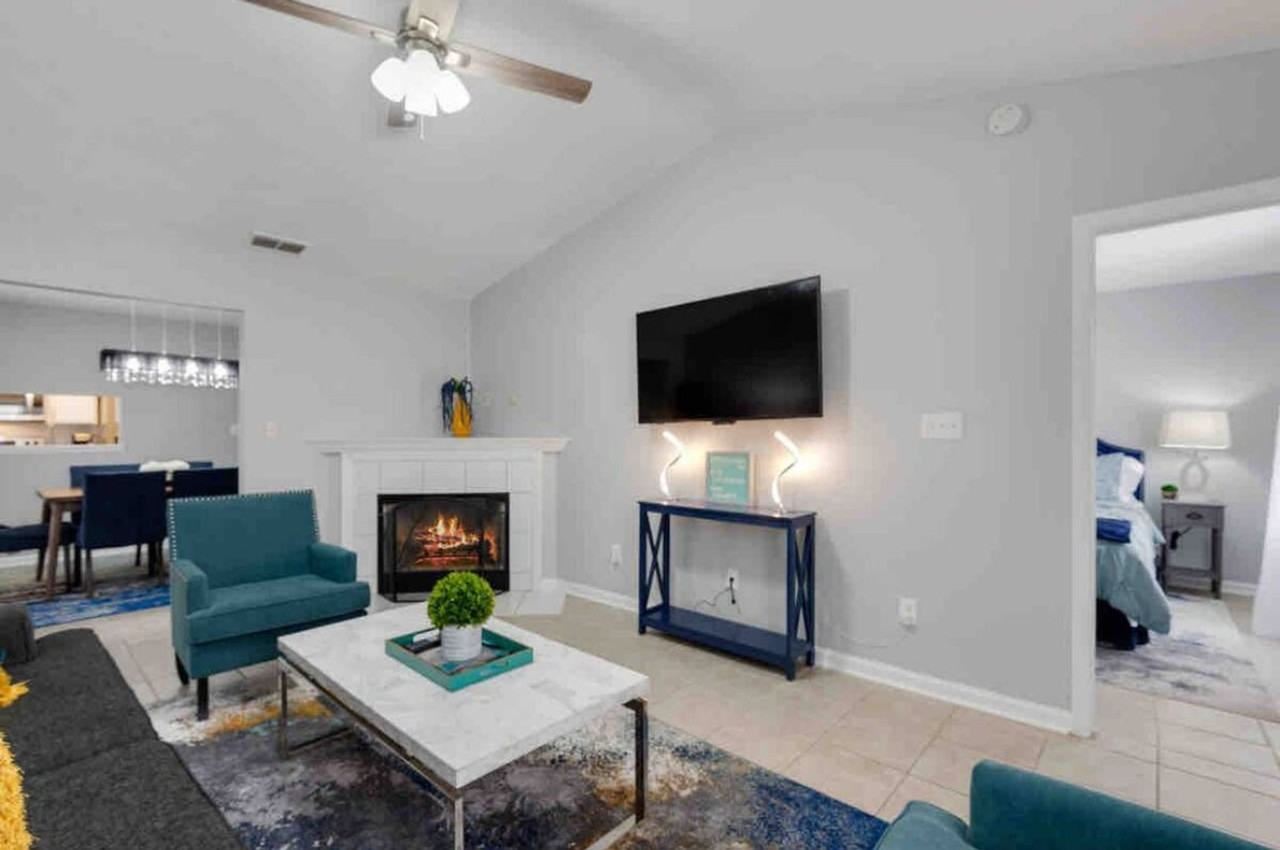 4032 Remer Ct - Photo 4 of 23