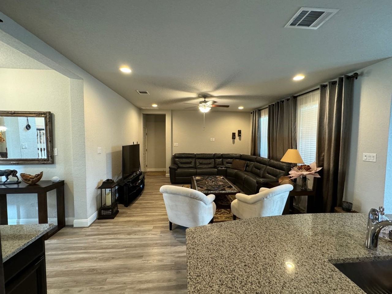 11647 Tribute Oaks - Photo 6 of 25