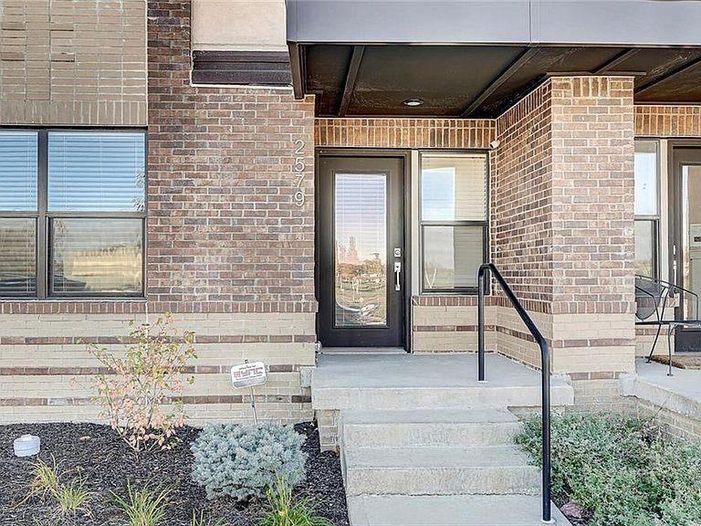 2579 Filson St - Photo 2 of 17