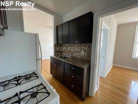 1373 W Estes Ave #1H - Photo 1 of 1