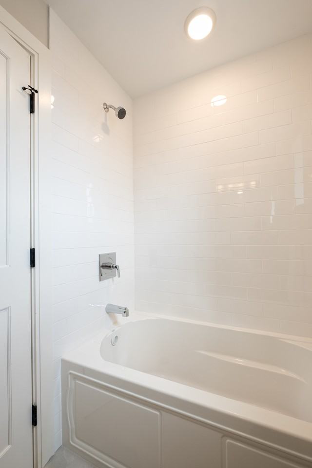 1 Everett St #305 - Photo 3 of 26