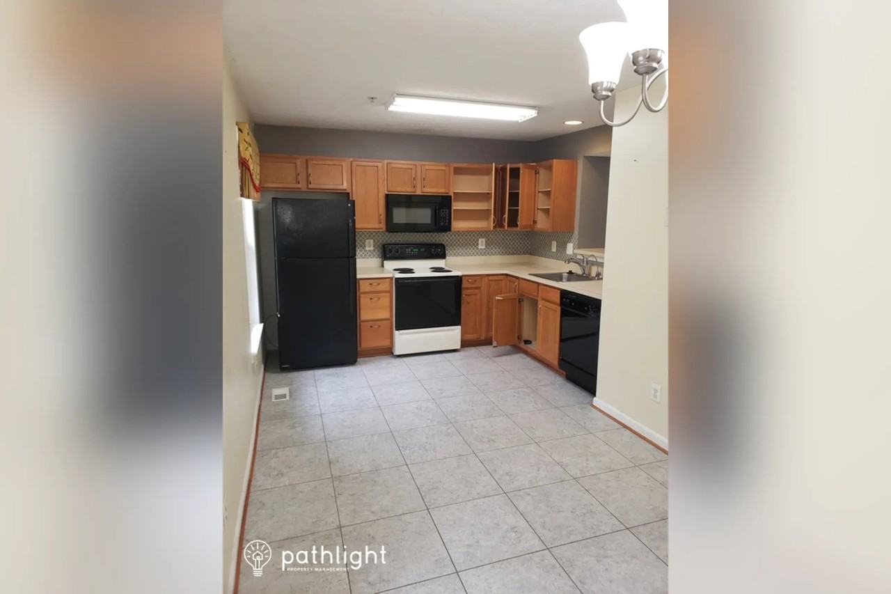 4710 Coralberry Ct - Photo 3 of 16
