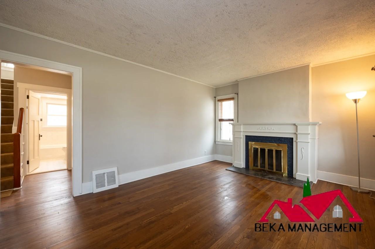 6 Kensington Blvd - Photo 2 of 20