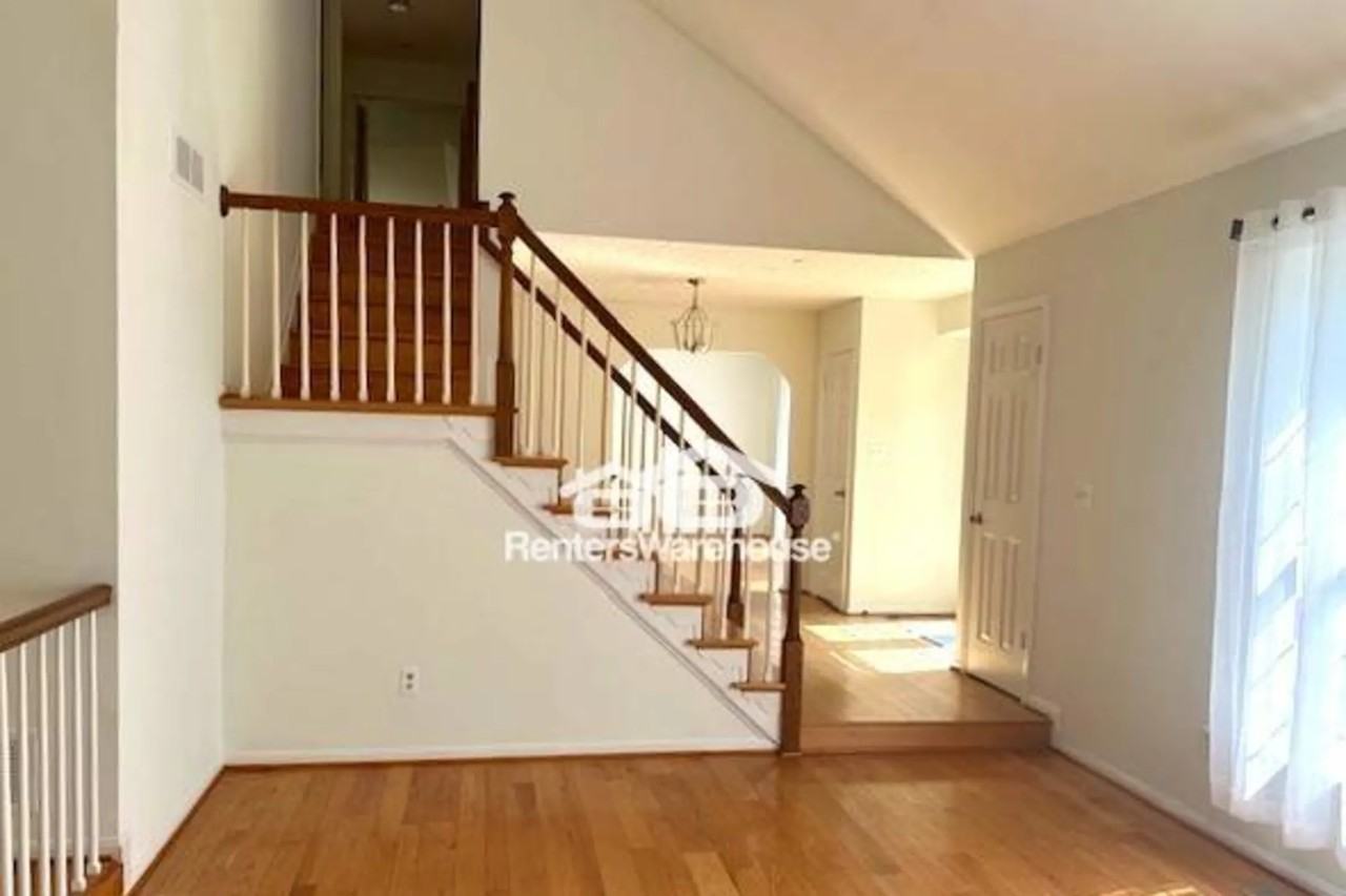 2 Dulaney Gate Ct - Photo 2 of 42