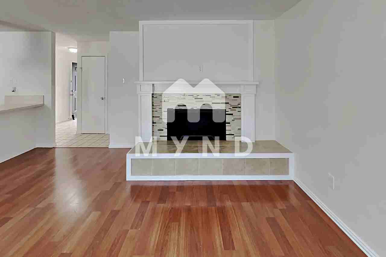 551 Oldbridge Dr - Photo 3 of 20