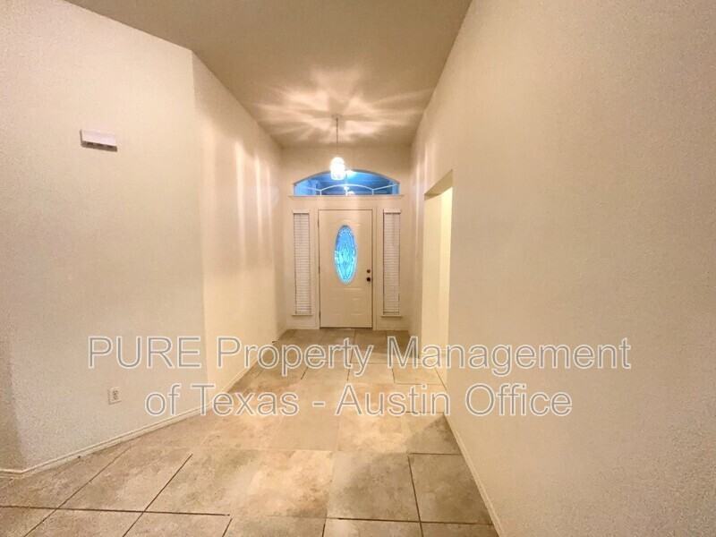 3917 Whitey Ford Way - Photo 3 of 17