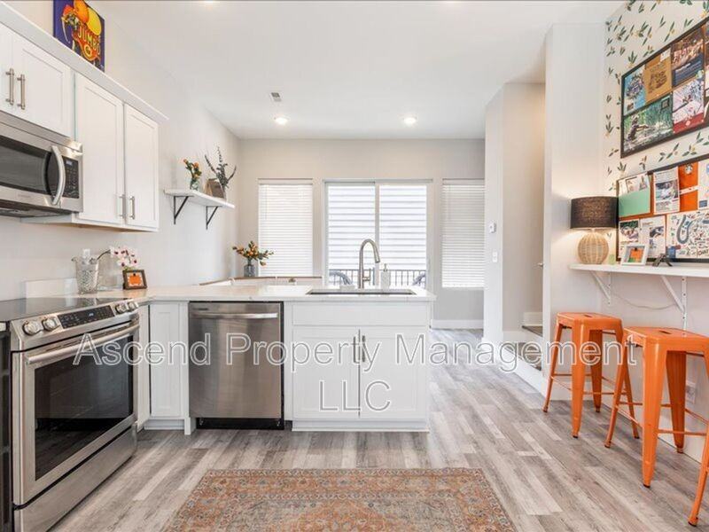 1607 Fagan St #107 - Photo 2 of 36