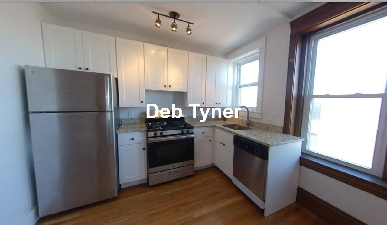 Washington St #57-08 - Photo 2 of 9