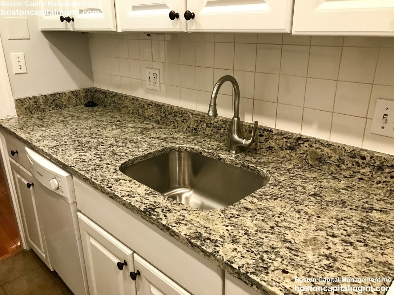 11 Mount Ida St #1 - Photo 2 of 12