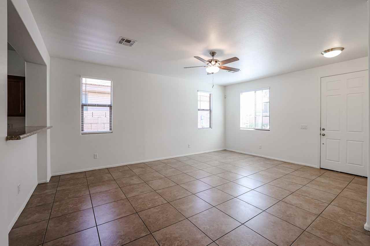 6946 W Harwell Rd - Photo 7 of 43
