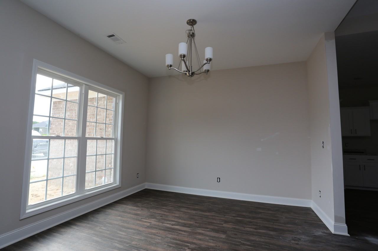 104 Old Auburn Ln - Photo 2 of 10