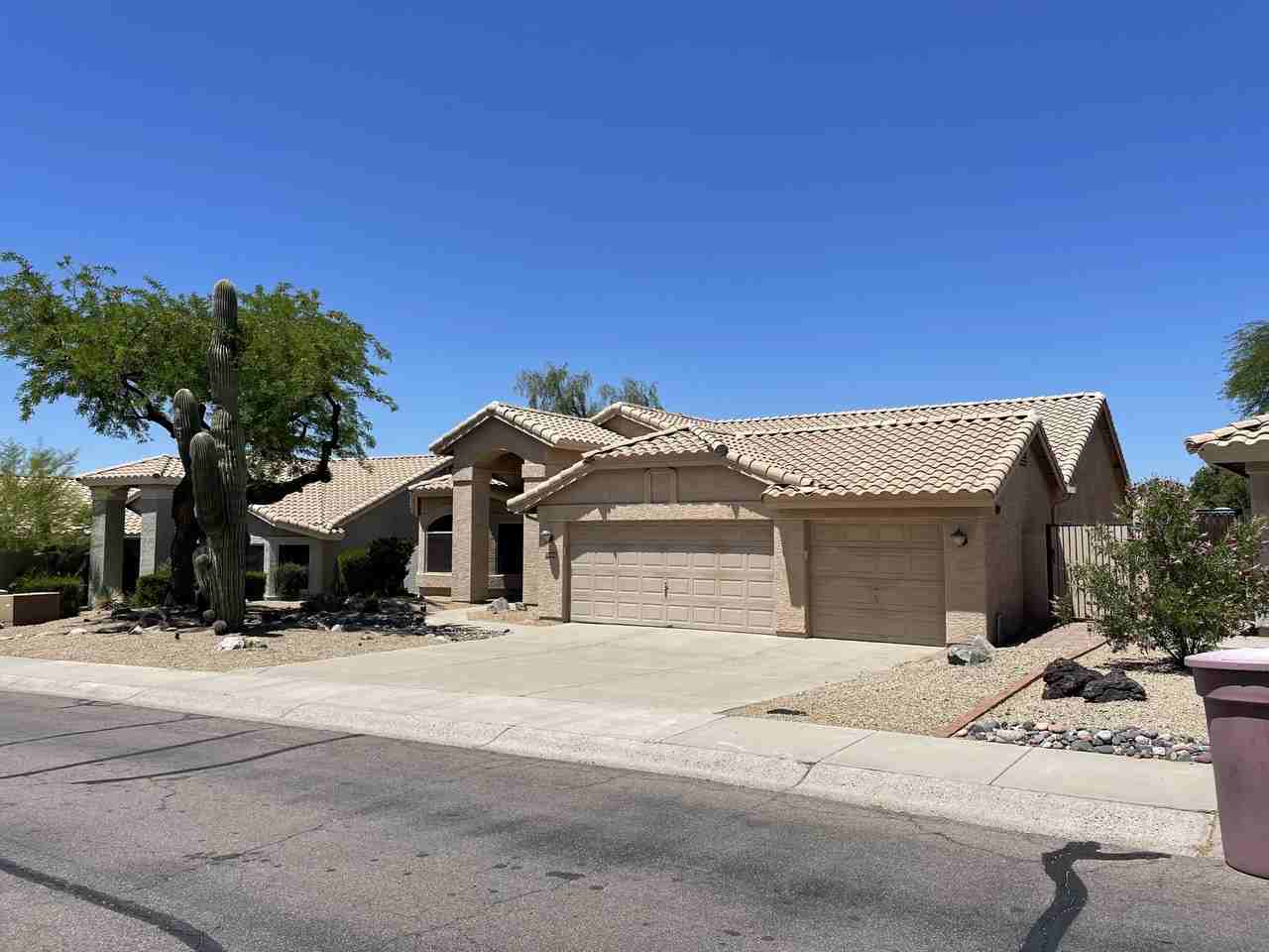 18976 N 92nd Way - Photo 3 of 46