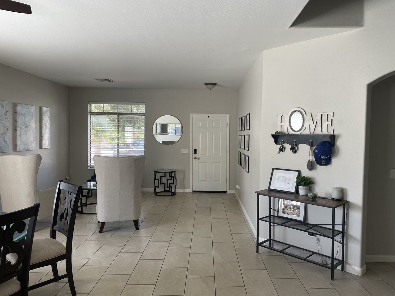 12376 W Sells Dr - Photo 3 of 37