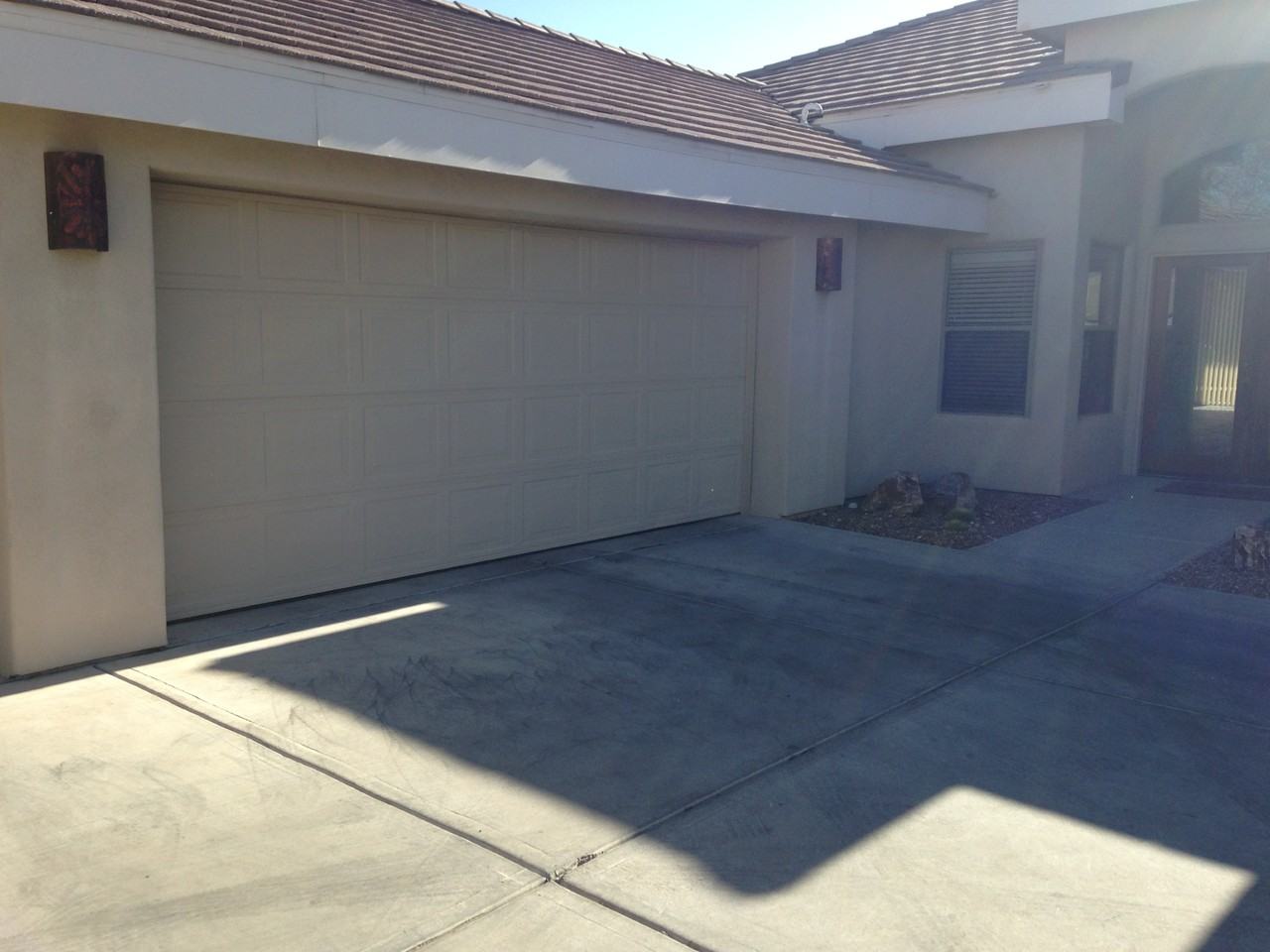 864 S Tohono Ridge Pl - Photo 3 of 37