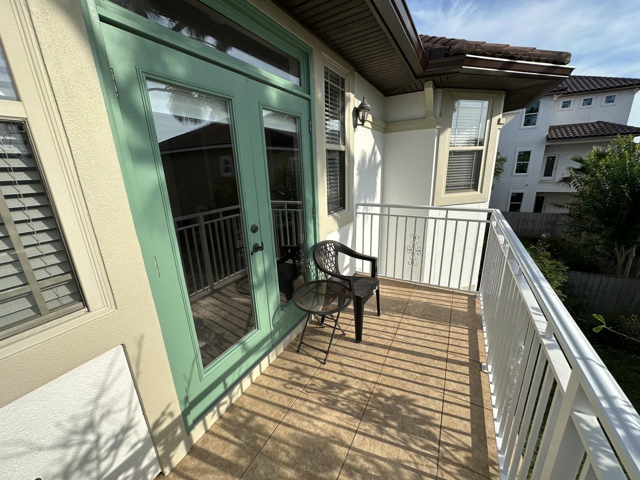 231 Calusa Blvd - Photo 6 of 36