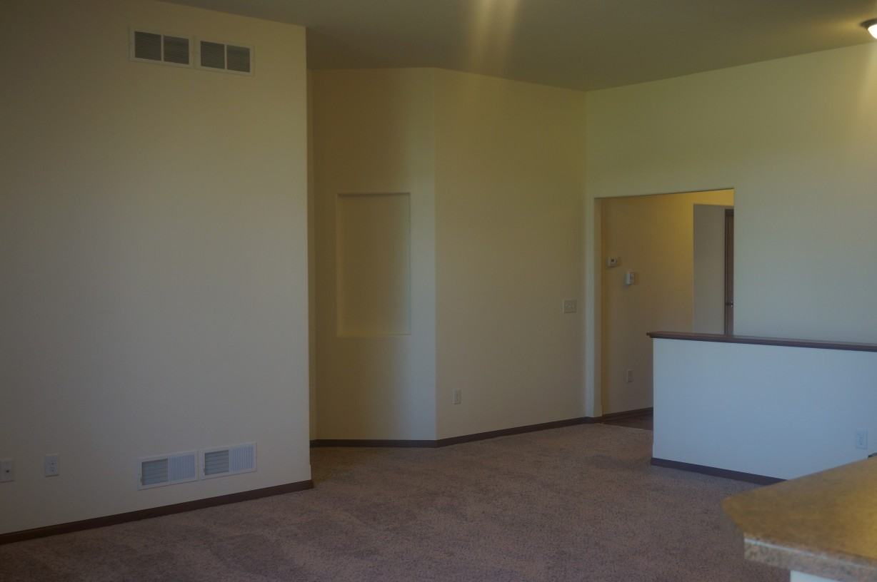 129 Villa Ct - Photo 5 of 11