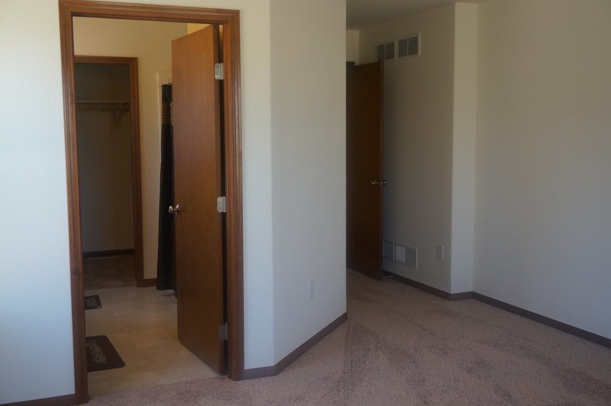 129 Villa Ct - Photo 7 of 11