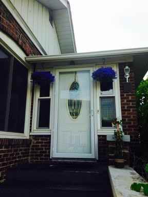 6022 59th Ave - Photo 2 of 9