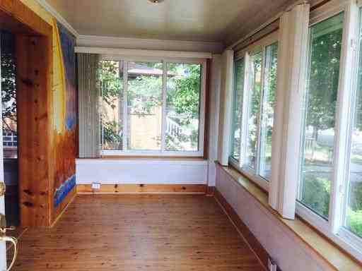 6022 59th Ave - Photo 3 of 9