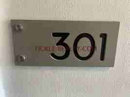 featured image of 962 Monroe Ave