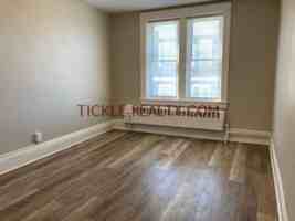 featured image of 820 E Main St