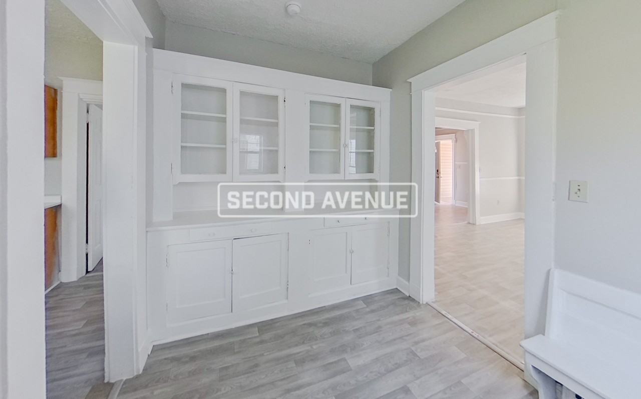 4121 Court S - Photo 6 of 28