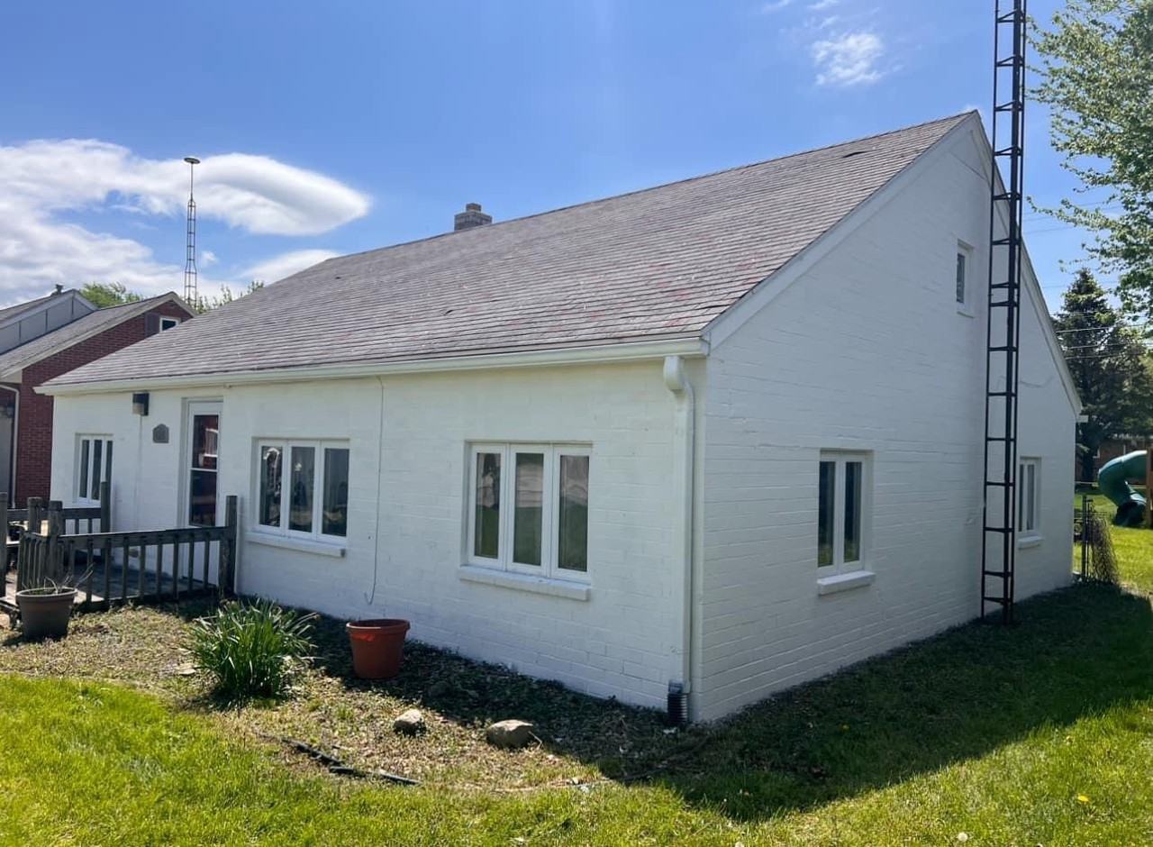 1017 West Main Street - Photo 2 of 28