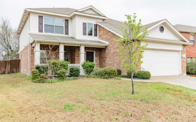 249 Niagara Falls Dr - Photo 2 of 35