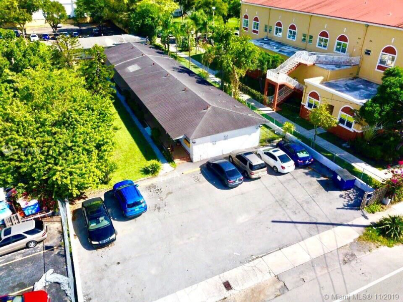 7731 Nw 2nd Ave #2 - Photo 3 of 12