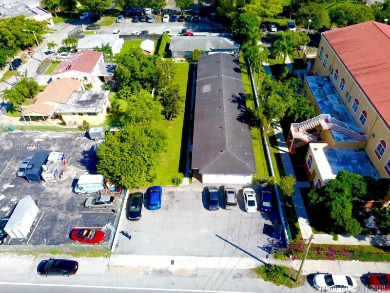 7731 Nw 2nd Ave #2 - Photo 5 of 12