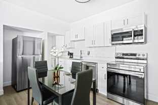 209 W Gladys St #4 - Photo 1 of 1