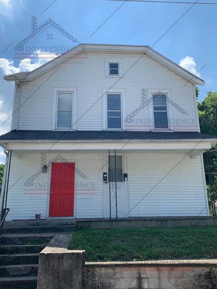 1324 Fairmount Ave - Photo 2 of 8