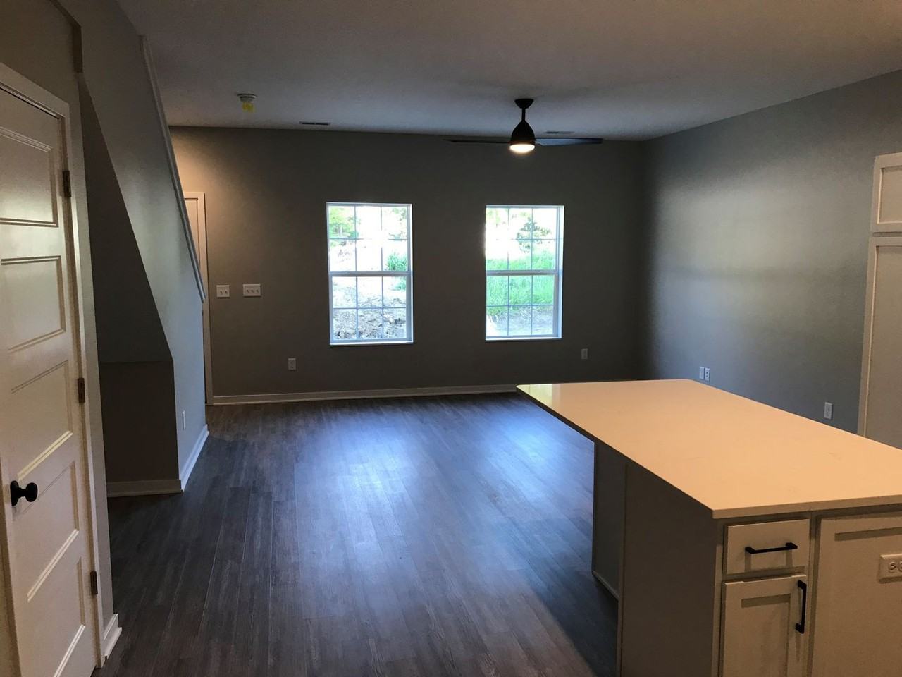 4525 100th Street - Photo 5 of 50