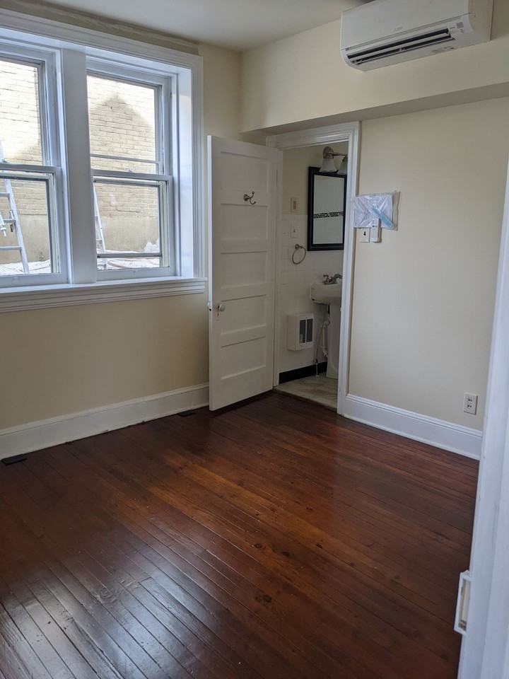 Brand new apartments located in the heart of Historic Bethlehem - Photo 4 of 22