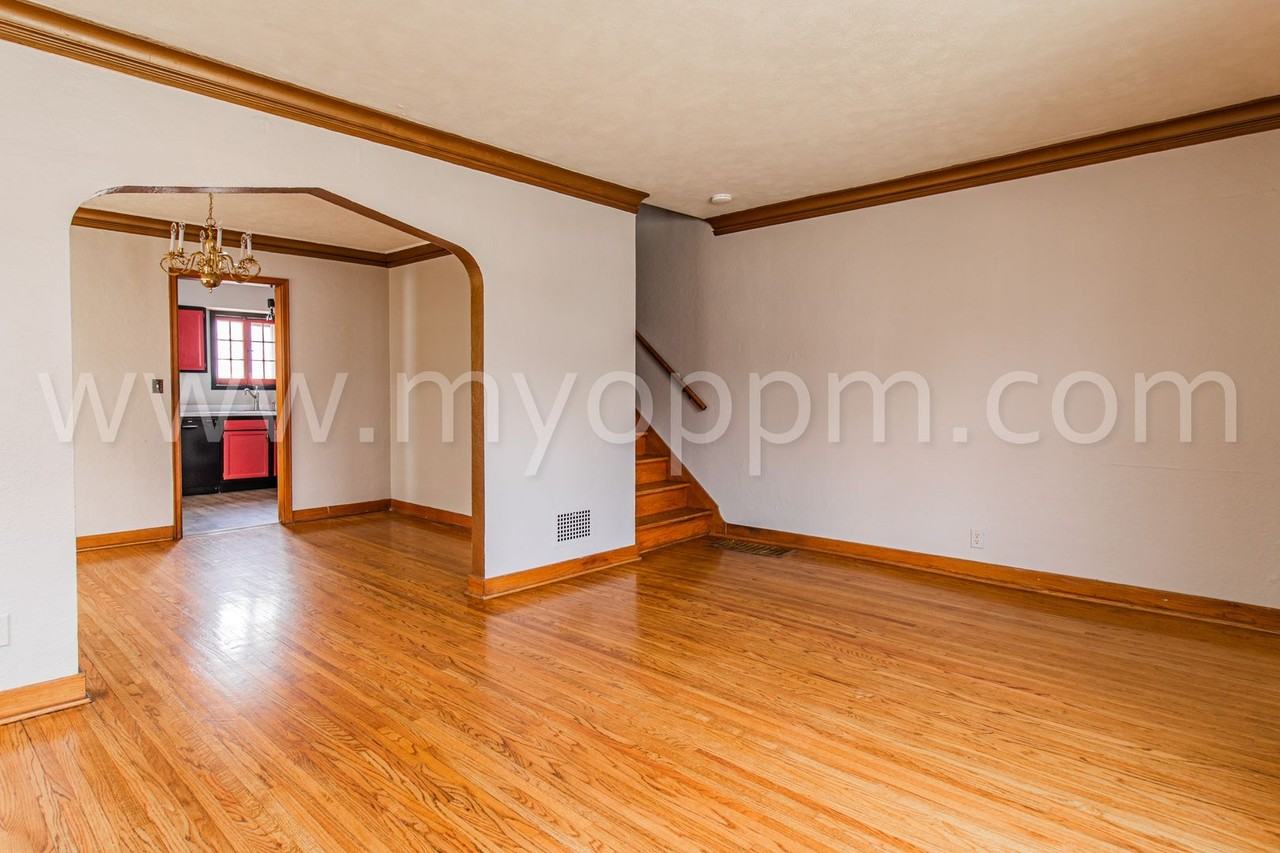 513 N 41st Ave - Photo 4 of 19