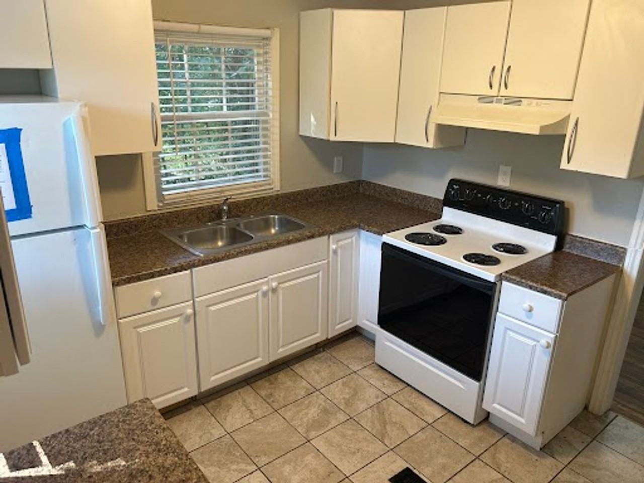 130 Cerro St Sw - Photo 2 of 15