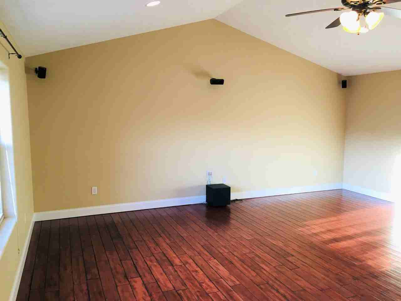 174 Ridgeview Dr - Photo 2 of 15