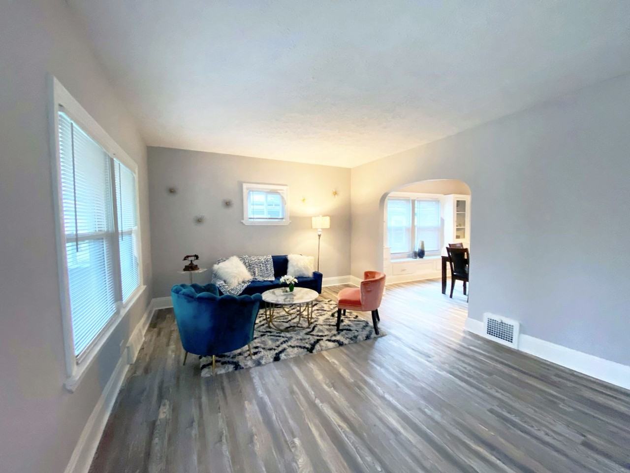 4656 Blythin Rd - Photo 2 of 11