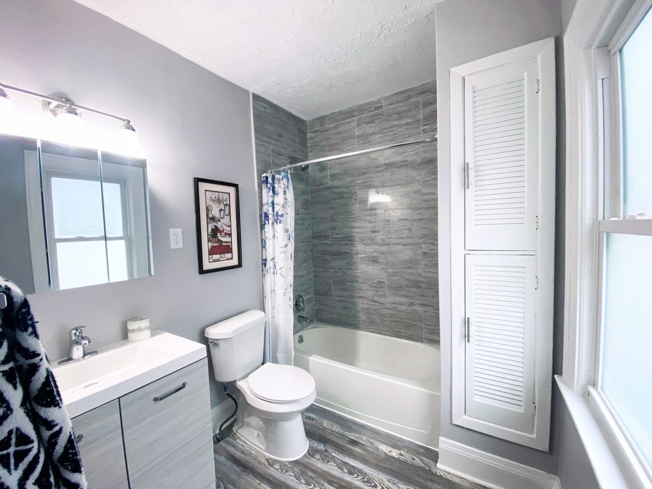 4656 Blythin Rd - Photo 7 of 11