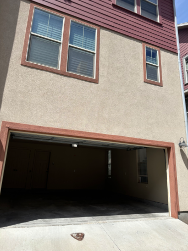 1952 Grant Ave - Photo 2 of 18